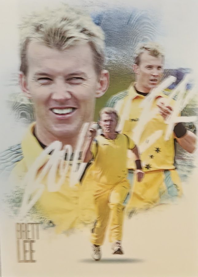 Brett Lee, Portrait base, front