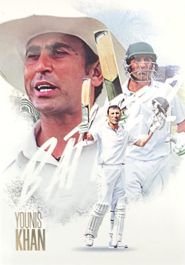 Younis Khan, Portrait base, front