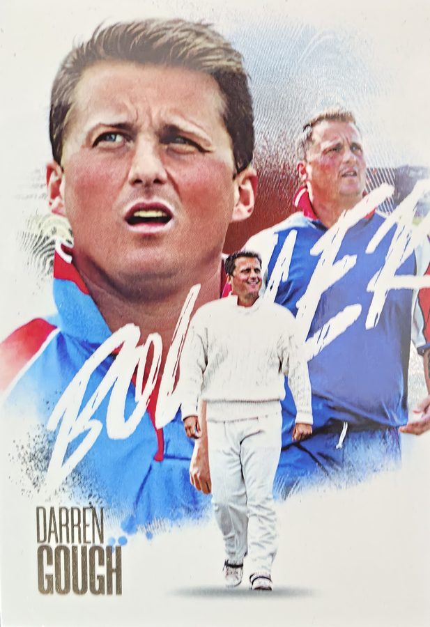 Darren Gough, Portrait base, front