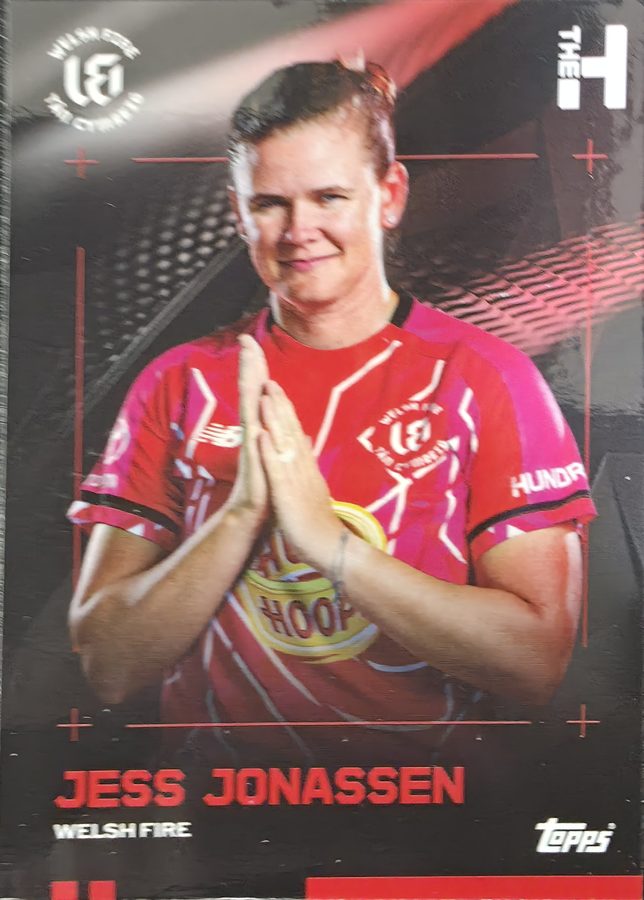 Jess Jonassen, Base, front